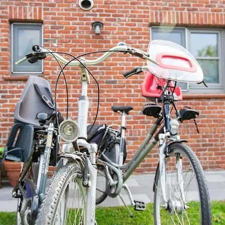 Zalig Cosy 2-4 Pers.fietsen & Tuin Appartement